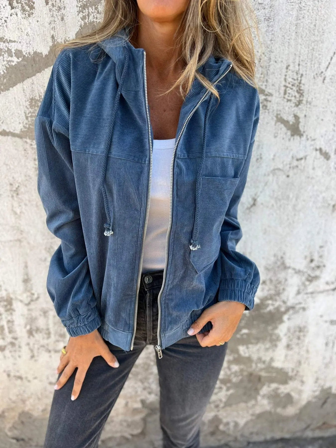 Corduroy jas met capuchon – Comfort en stijl voor het herfst- en winterseizoen